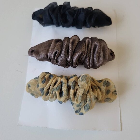 Colorful Organza scrunchies with matching Hairclips, scrunchies and hairclip - Picture 7 of 10